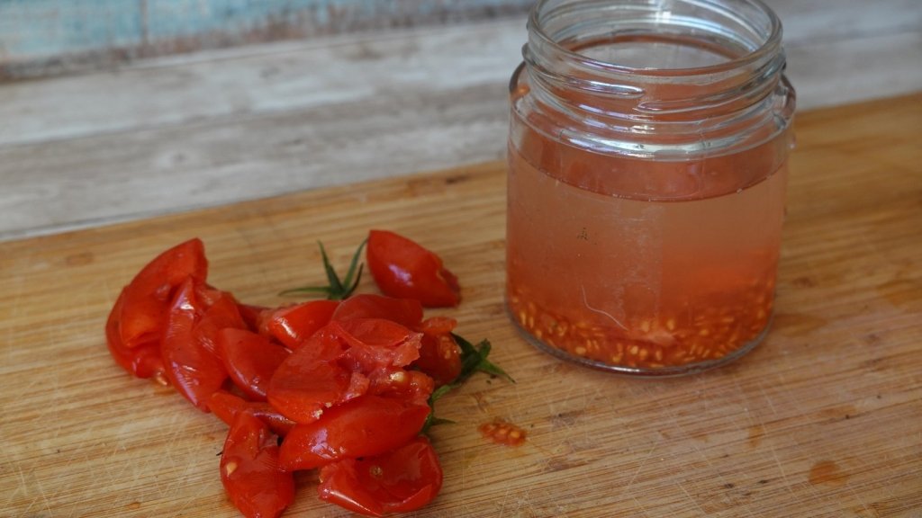 Seed Saving for Beginners: The Easy Crops, and How to Do It Properly - Happy Valley Seeds